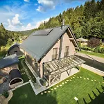 Zastavnica - *